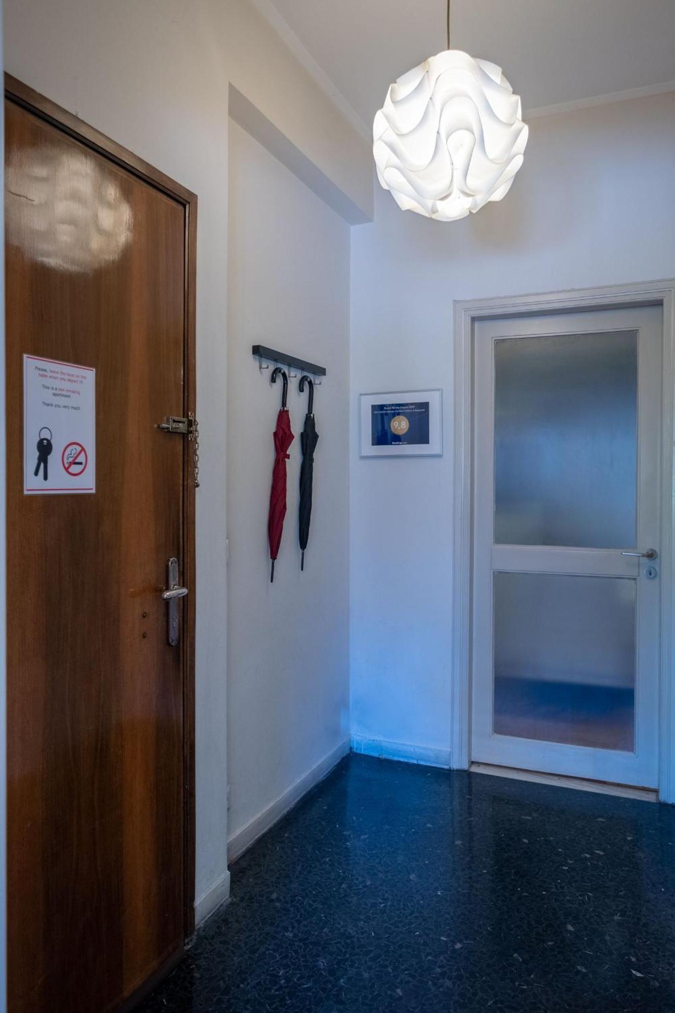 Apartamento Oro'S Stylish Kolonaki Flats Next To Metro & Museums Atenas Exterior foto