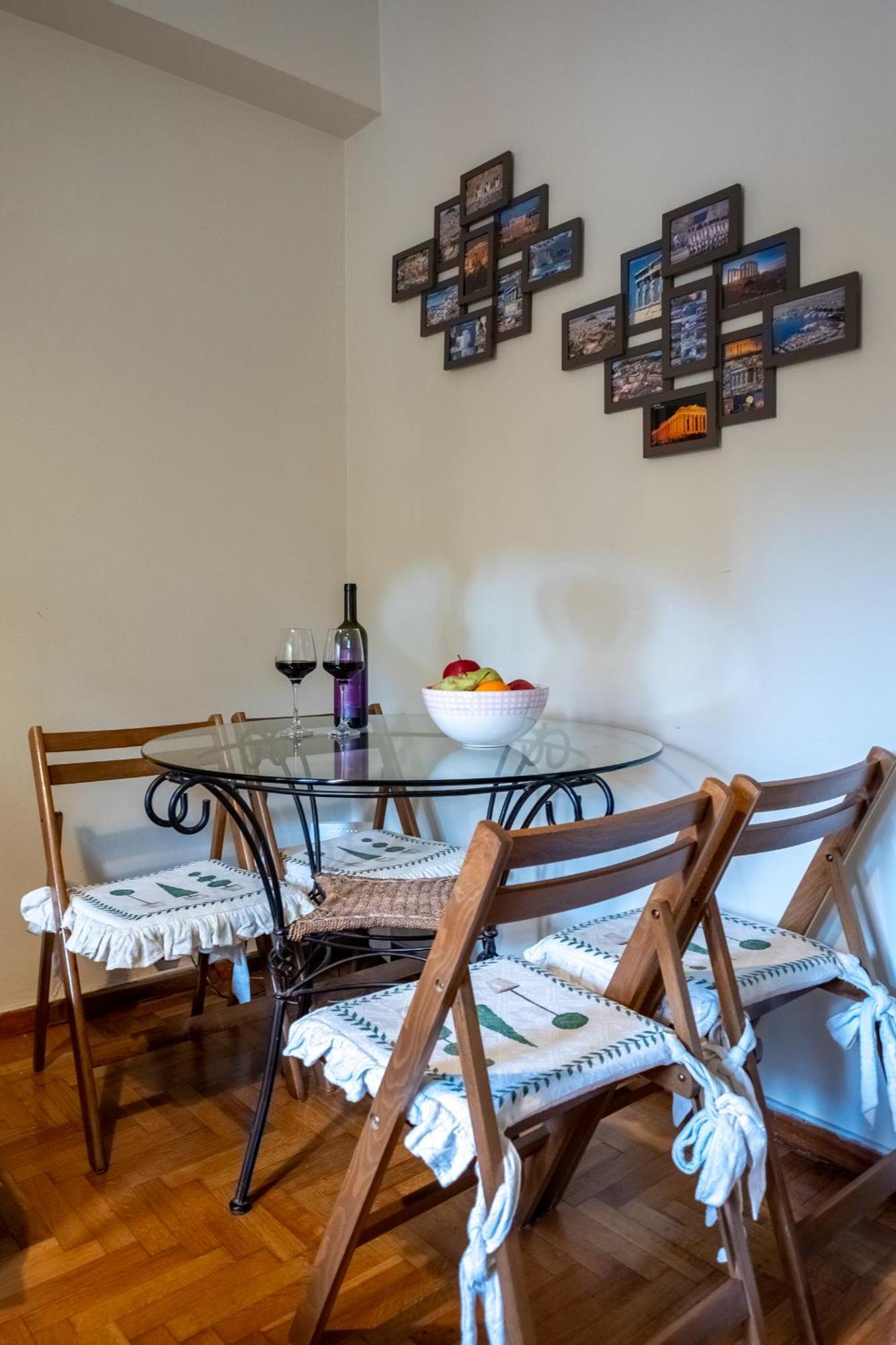 Apartamento Oro'S Stylish Kolonaki Flats Next To Metro & Museums Atenas Exterior foto