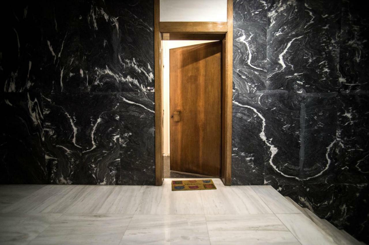 Apartamento Oro'S Stylish Kolonaki Flats Next To Metro & Museums Atenas Exterior foto