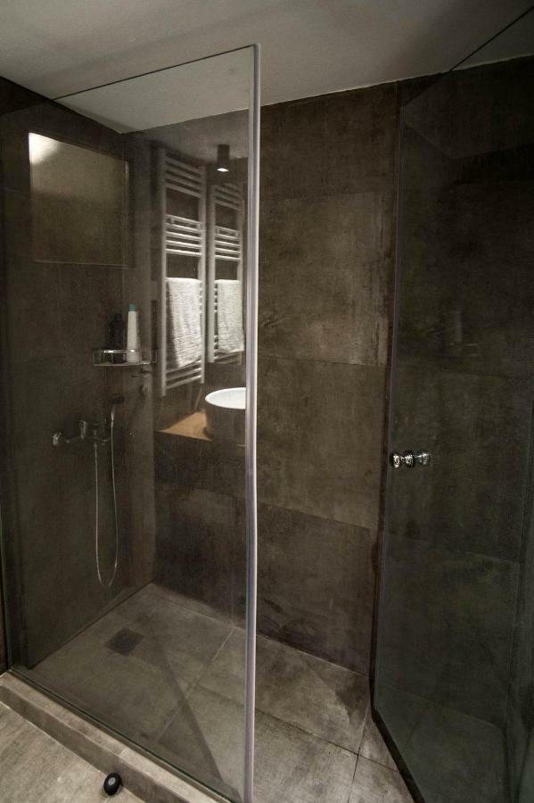 Apartamento Oro'S Stylish Kolonaki Flats Next To Metro & Museums Atenas Exterior foto